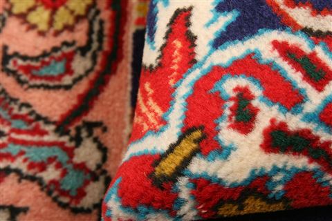 Tabriz Multicolor Hand Knotted 19 X 28 Area Rug 253-26287 Image 1