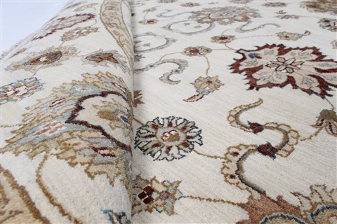 Chobi Beige Round Hand Knotted 80 X 80 Area Rug 250-26288 Image 11