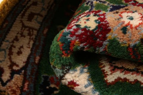 Tabriz Green Hand Knotted 19 X 32 Area Rug 100-26289 Image 1