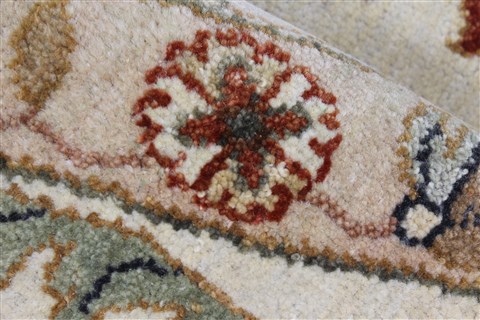 Chobi Beige Round Hand Knotted 81 X 82 Area Rug 250-26295 Image 10