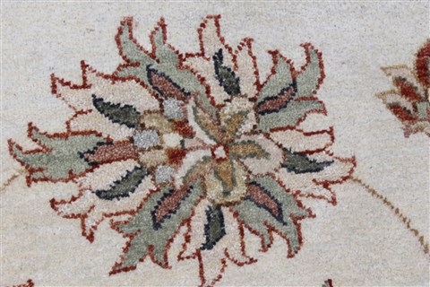Chobi Beige Round Hand Knotted 81 X 82 Area Rug 250-26295 Image 7