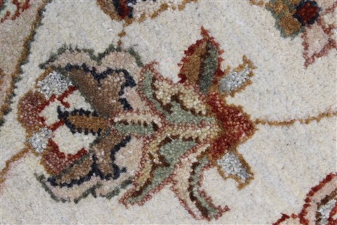 Chobi Beige Round Hand Knotted 81 X 82 Area Rug 250-26295 Image 9