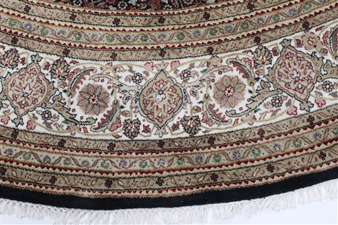 Tabriz Brown Round Hand Knotted 85 X 85 Area Rug 250-26333 Image 3