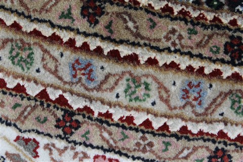 Tabriz Brown Round Hand Knotted 85 X 85 Area Rug 250-26333 Image 8