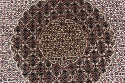 Tabriz Beige Round Hand Knotted 84 X 84 Area Rug 250-26337 Image 4