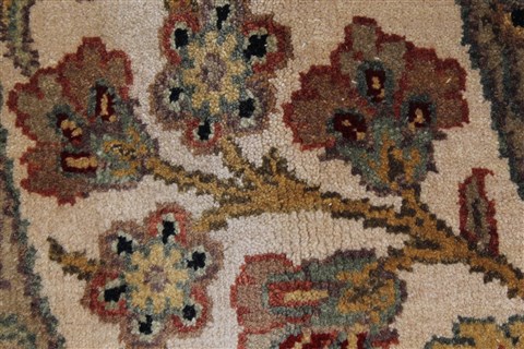 Kashan Beige Round Hand Knotted 81 X 81 Area Rug 250-26341 Image 7