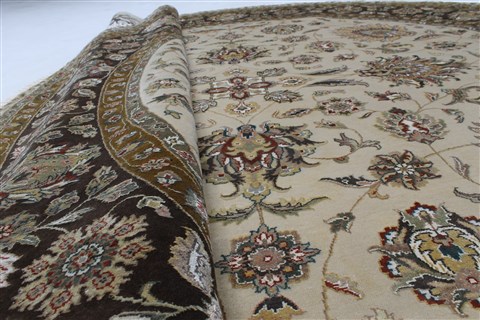 Tabriz Beige Round Hand Knotted 79 X 79 Area Rug 250-26347 Image 2