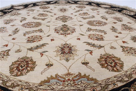 Pishavar Beige Round Hand Knotted 711 X 80 Area Rug 250-26350 Image 2