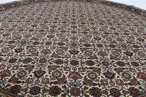 Herati Beige Round Hand Knotted 80 X 80 Area Rug 250-26353 Image 2