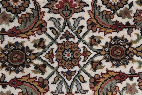 Herati Beige Round Hand Knotted 80 X 80 Area Rug 250-26353 Image 6