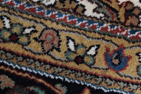 Herati Beige Round Hand Knotted 80 X 80 Area Rug 250-26353 Image 8