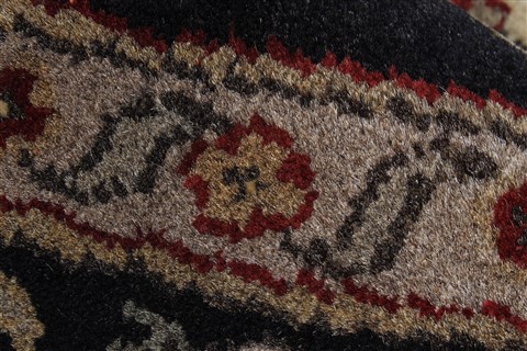 Agra Beige Round Hand Knotted 78 X 79 Area Rug 250-26371 Image 8