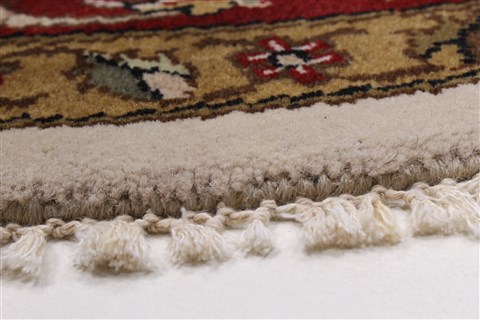 Kashan Beige Round Hand Knotted 711 X 711 Area Rug 250-26378 Image 7