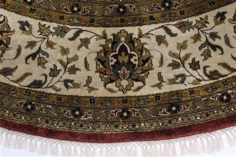Kashan Beige Round Hand Knotted 78 X 78 Area Rug 250-26385 Image 2