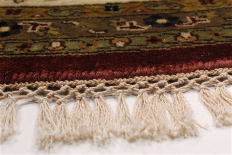 Kashan Beige Round Hand Knotted 78 X 78 Area Rug 250-26385 Image 4