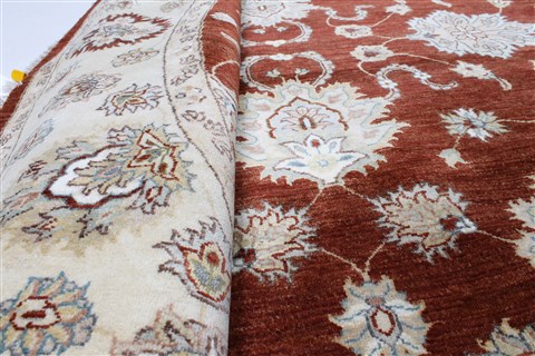 Chobi Brown Round Hand Knotted 711 X 711 Area Rug 250-26386 Image 2