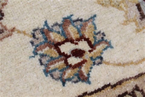 Chobi Brown Round Hand Knotted 711 X 711 Area Rug 250-26386 Image 8