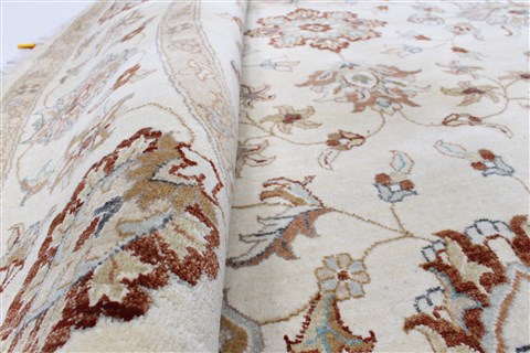 Chobi Beige Round Hand Knotted 710 X 710 Area Rug 250-26390 Image 1