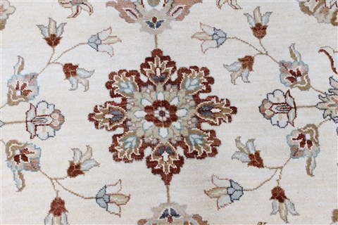 Chobi Beige Round Hand Knotted 710 X 710 Area Rug 250-26390 Image 5