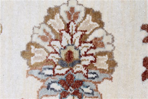 Chobi Beige Round Hand Knotted 710 X 710 Area Rug 250-26390 Image 7