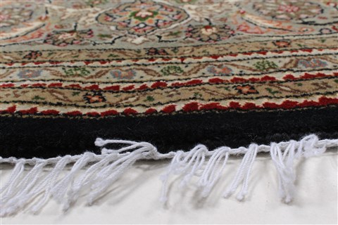 Mahi Beige Round Hand Knotted 85 X 85 Area Rug 250-26392 Image 5