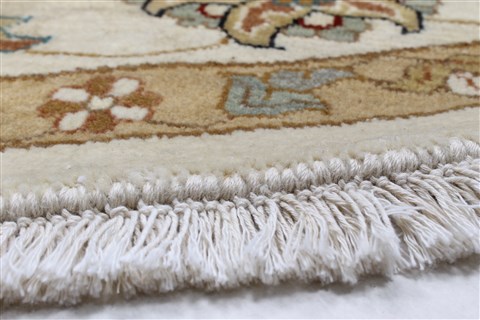 Chobi Beige Round Hand Knotted 711 X 711 Area Rug 250-26398 Image 5