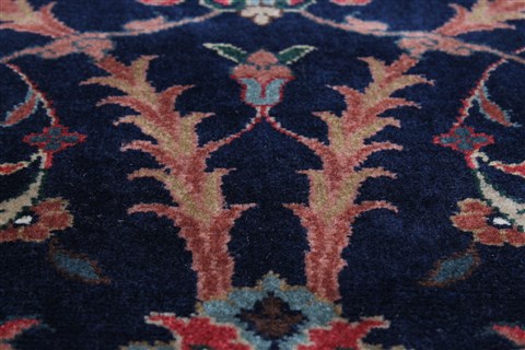 Semnan Purple Round Hand Knotted 711 X 711 Area Rug 250-26432 Image 8