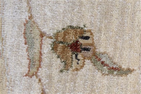 Chobi Beige Round Hand Knotted 80 X 81 Area Rug 250-26441 Image 7