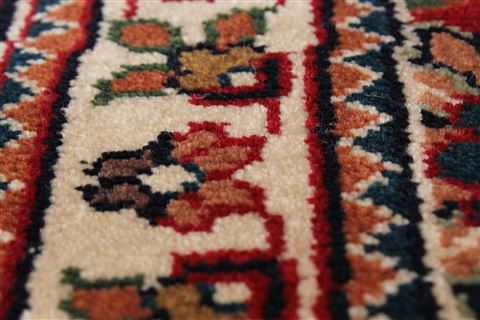 Kashmar Green Round Hand Knotted 82 X 82 Area Rug 250-26451 Image 9