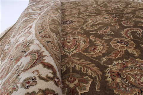 Kashmar Beige Round Hand Knotted 82 X 83 Area Rug 250-26490 Image 10