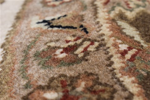 Kashmar Beige Round Hand Knotted 82 X 83 Area Rug 250-26490 Image 8