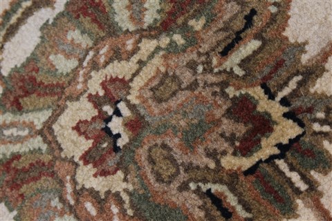 Kashmar Beige Round Hand Knotted 82 X 83 Area Rug 250-26490 Image 9
