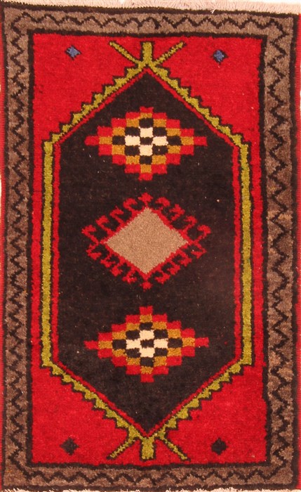 Yalameh Red Hand Knotted 18 X 30  Area Rug 253-26492 Image 0