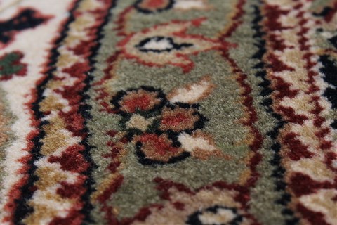 Herati Brown Round Hand Knotted 80 X 80 Area Rug 250-26493 Image 6
