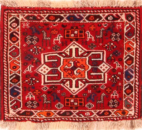 Qashqai Red Square Hand Knotted 19 X 21  Area Rug 253-26494 Image 0