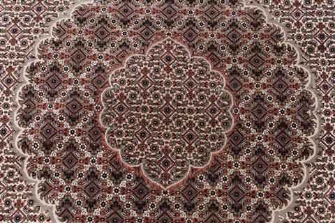 Mahi Beige Round Hand Knotted 82 X 82 Area Rug 250-26503 Image 4