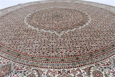 Mahi Green Round Hand Knotted 69 X 69 Area Rug 250-26507 Image 3