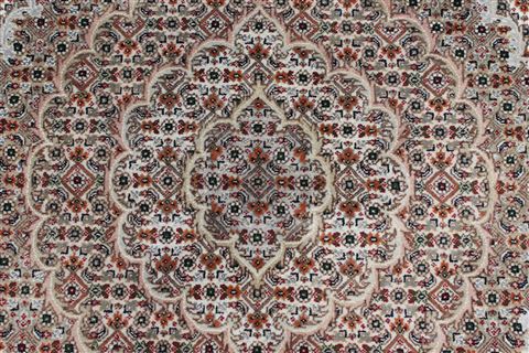 Mahi Green Round Hand Knotted 69 X 69 Area Rug 250-26507 Image 4