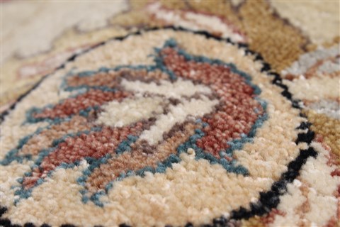 Ziegler Beige Round Hand Knotted 82 X 82 Area Rug 250-26515 Image 9