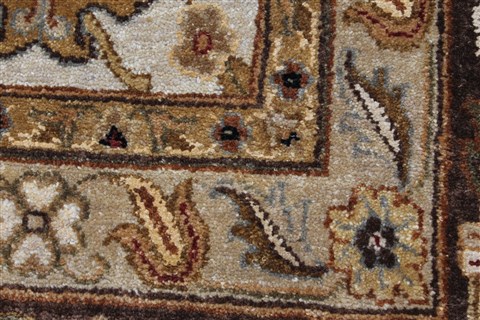 Kashan Beige Hand Knotted 101 X 160 Area Rug 250-26519 Image 3
