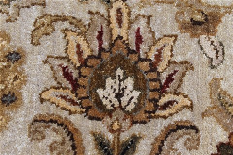 Kashan Beige Hand Knotted 101 X 160 Area Rug 250-26519 Image 5