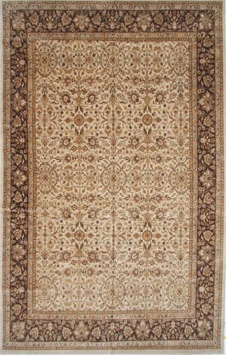 Kashan Beige Hand Knotted 101 X 160 Area Rug 250-26519 Image 0