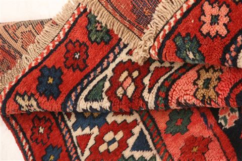 Kazak Red Hand Knotted 45 X 80 Area Rug 253-26561 Image 4