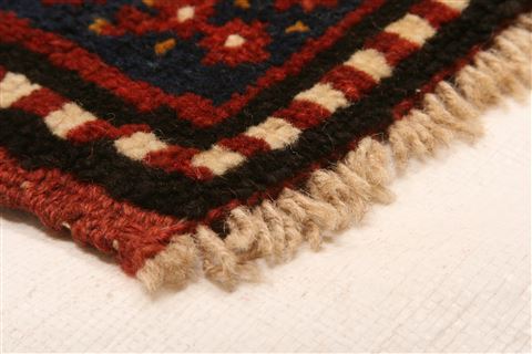 Kazak Red Hand Knotted 49 X 78 Area Rug 100-26566 Image 1