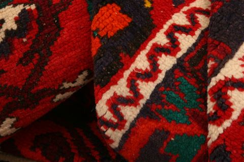 Kazak Red Hand Knotted 57 X 96 Area Rug 100-26586 Image 2