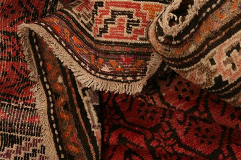 Shirvan Red Hand Knotted 45 X 68 Area Rug 253-26610 Image 12
