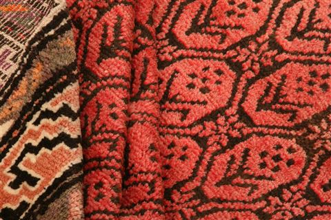 Shirvan Red Hand Knotted 45 X 68 Area Rug 253-26610 Image 3