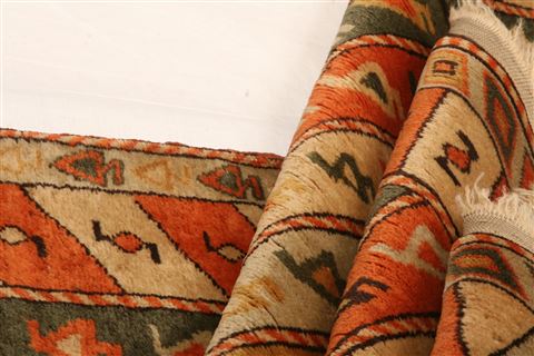 Kilim Multicolor Hand Knotted 31 X 56 Area Rug 253-26614 Image 2