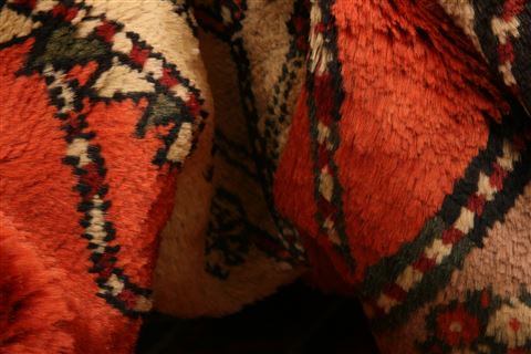 Kazak Red Hand Knotted 51 X 76 Area Rug 253-26625 Image 1