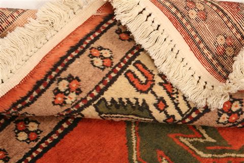 Kazak Red Hand Knotted 51 X 76 Area Rug 253-26625 Image 3